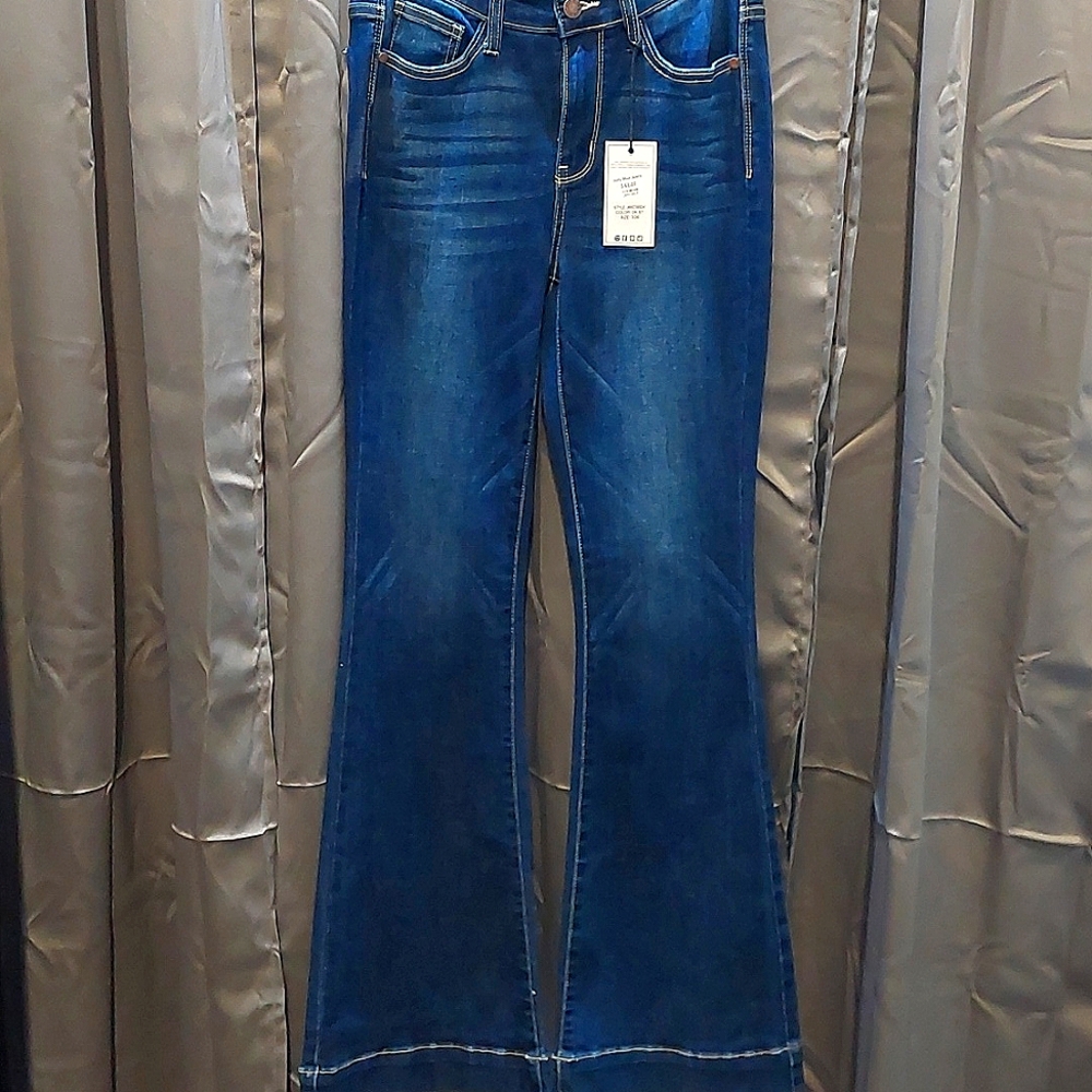 JUDY BLUE JEANS HIGH WAIST  3/26